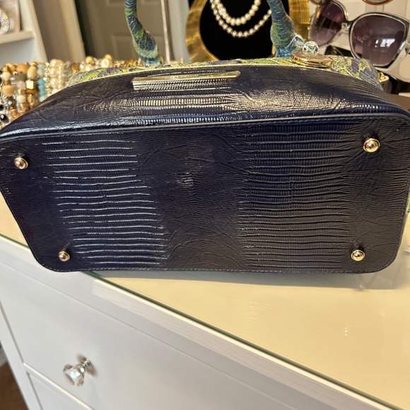 Brahmin Green Viper Mackay with matching wallet - Picture 3 of 8